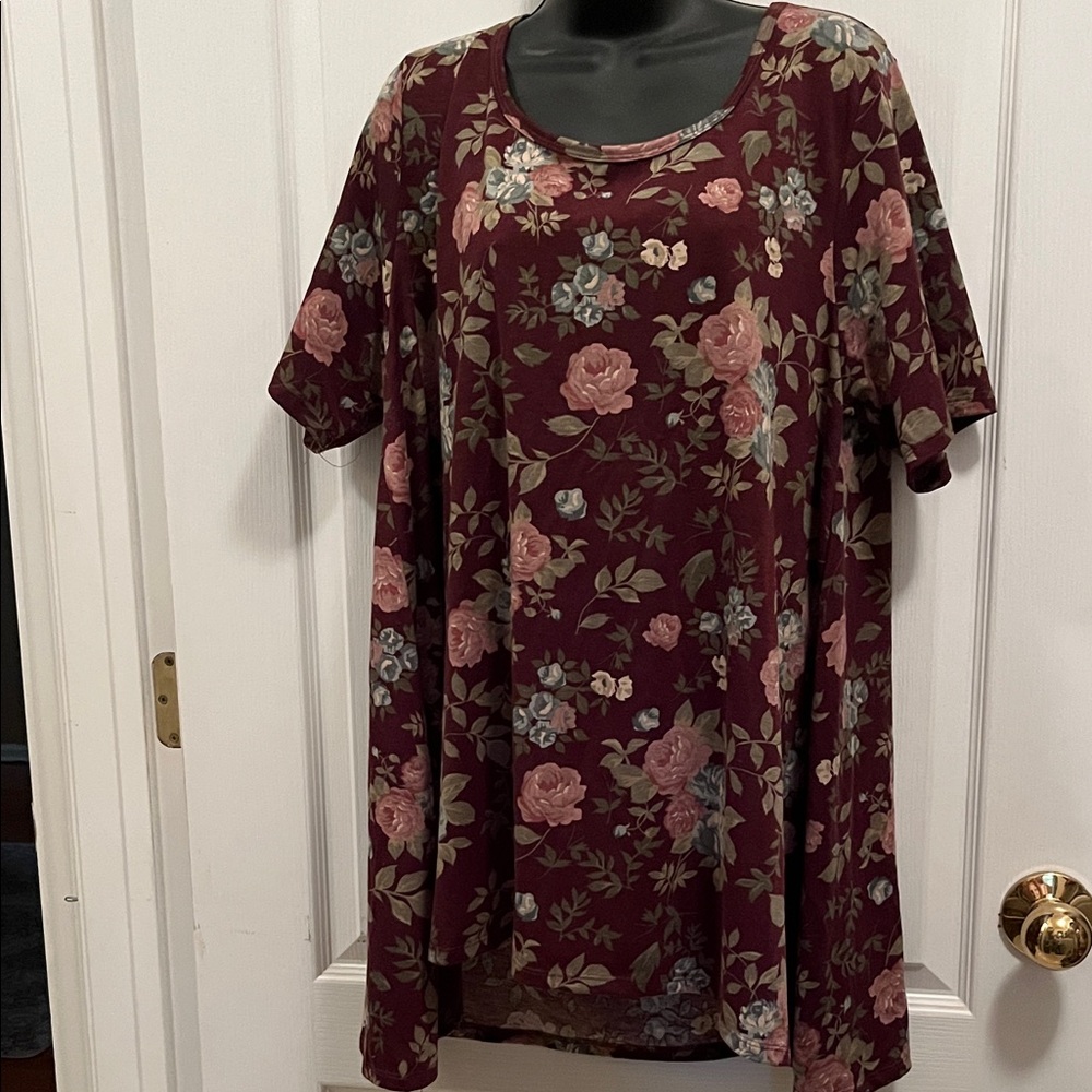 LuLaRoe Burgundy Floral Short Sleeve Top
